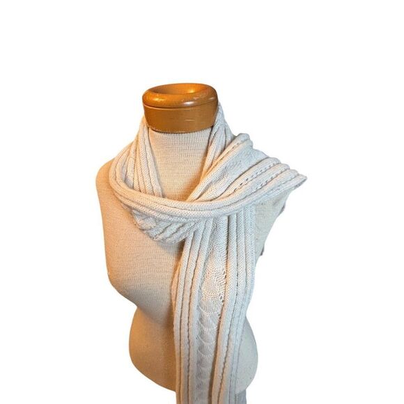 Cable Knit Ivory Scarf 100% Wool - Picture 2 of 6